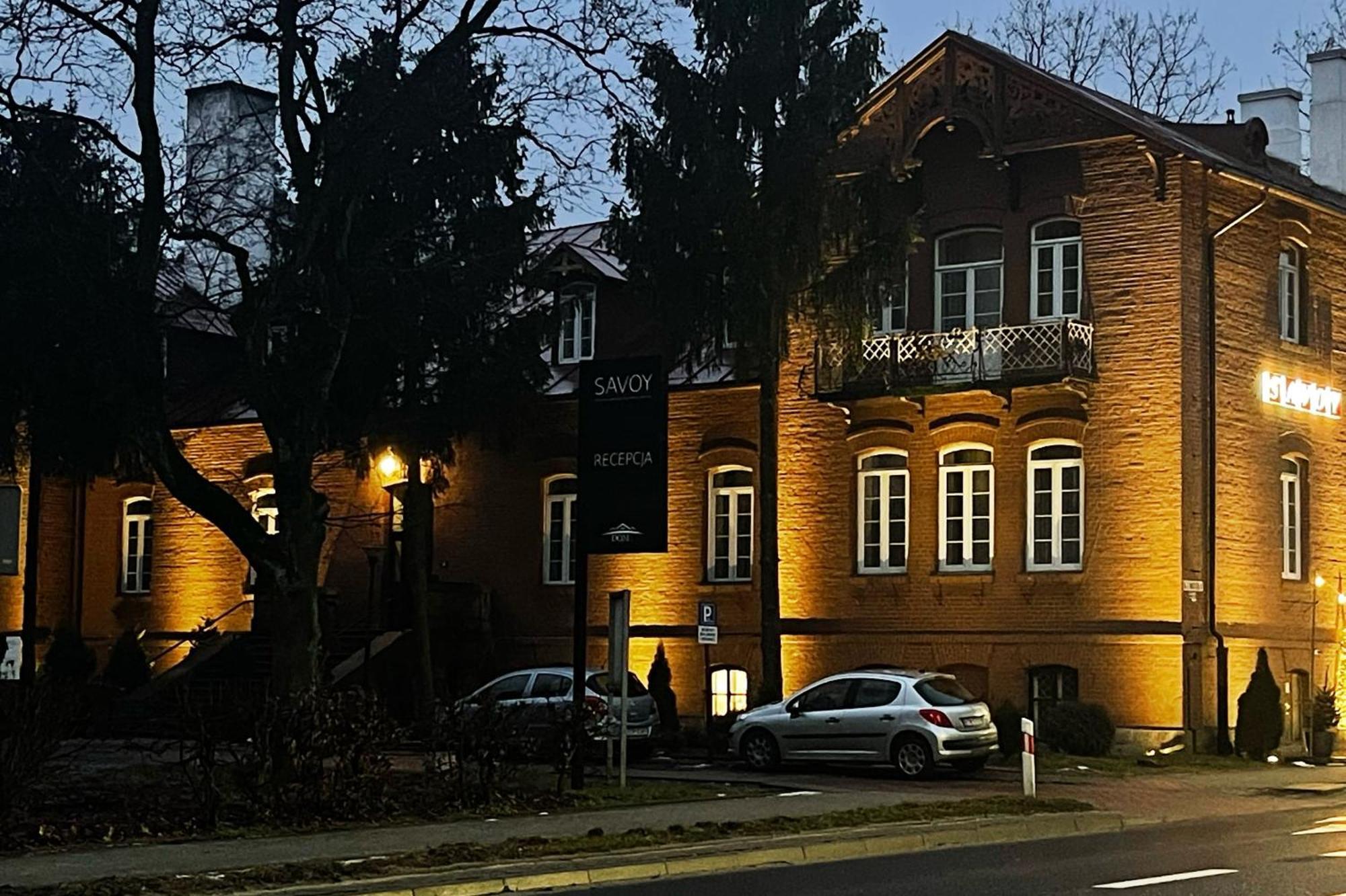 Savoy Bed & Breakfast Spała Dış mekan fotoğraf