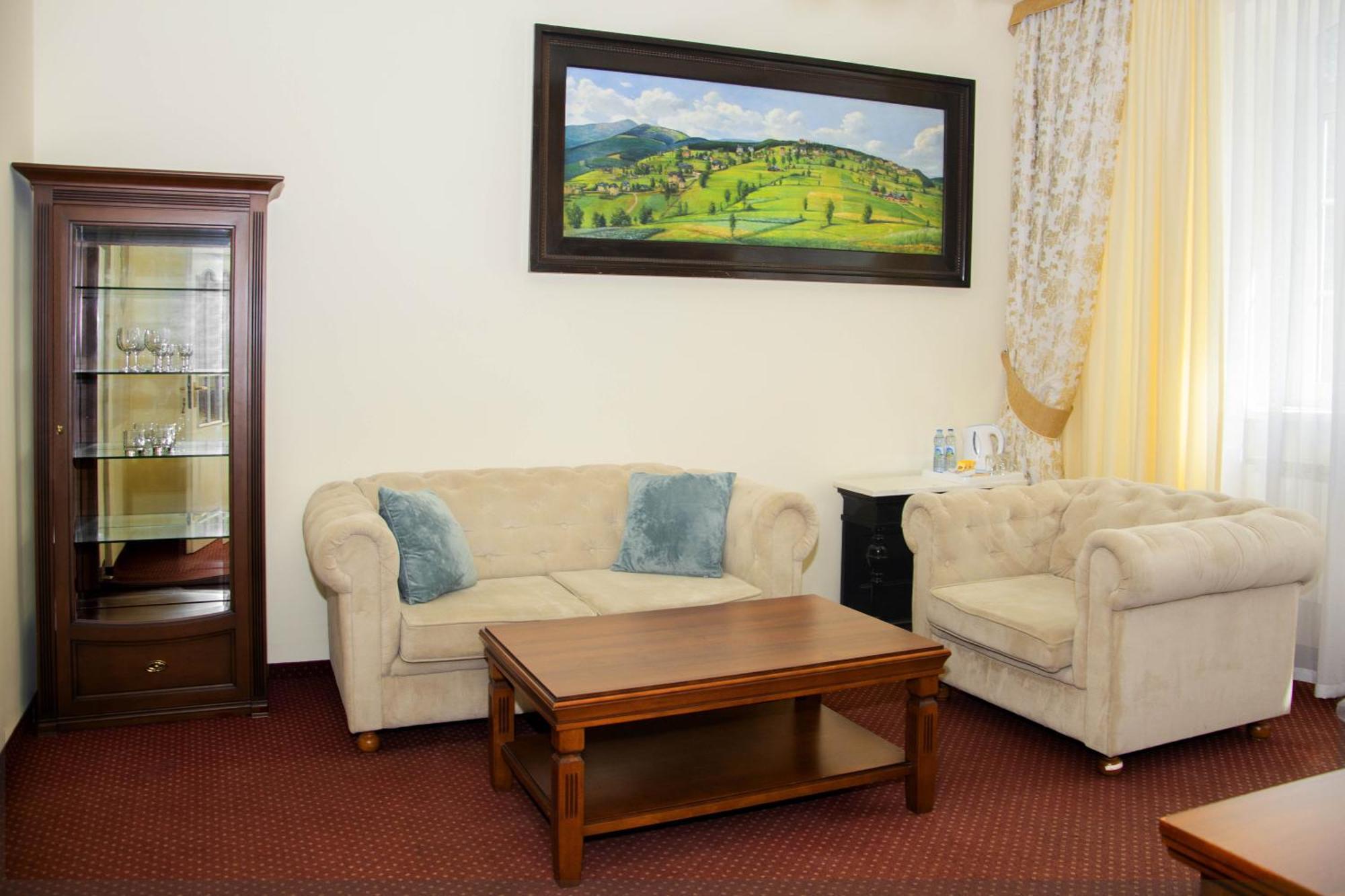 Savoy Bed & Breakfast Spała Dış mekan fotoğraf