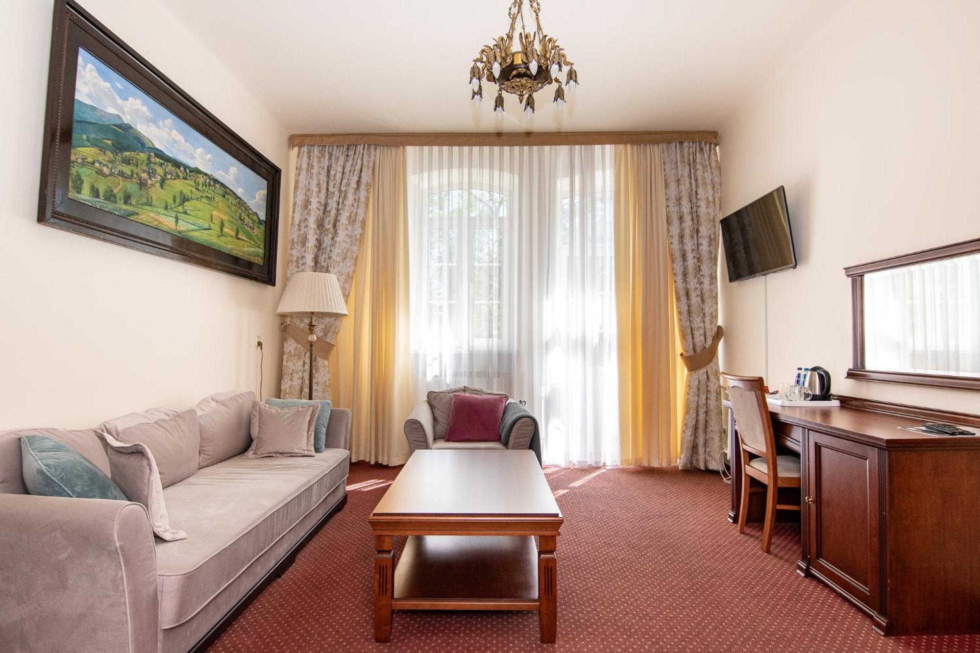 Savoy Bed & Breakfast Spała Dış mekan fotoğraf